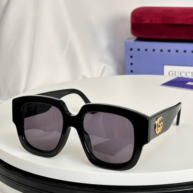 Gucci Sunglasses 149